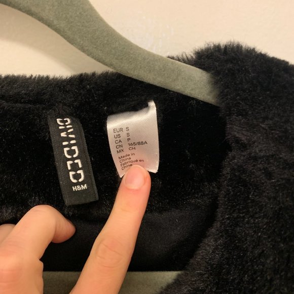 H&M Faux Fur Coat - Picture 2 of 3